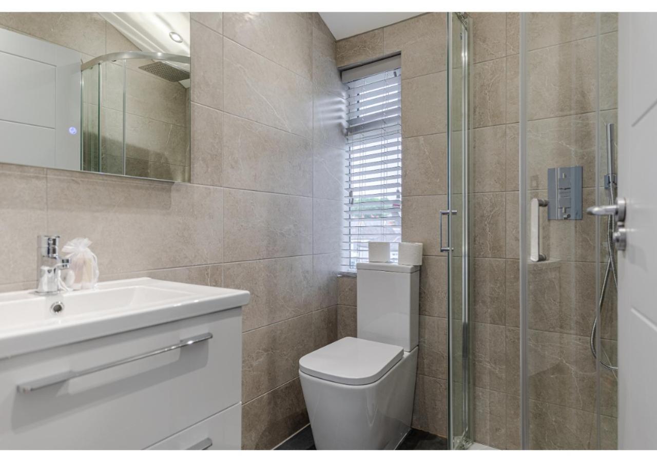Cozy And Stylish 2 Bedroom Flat In Greater London Luaran gambar